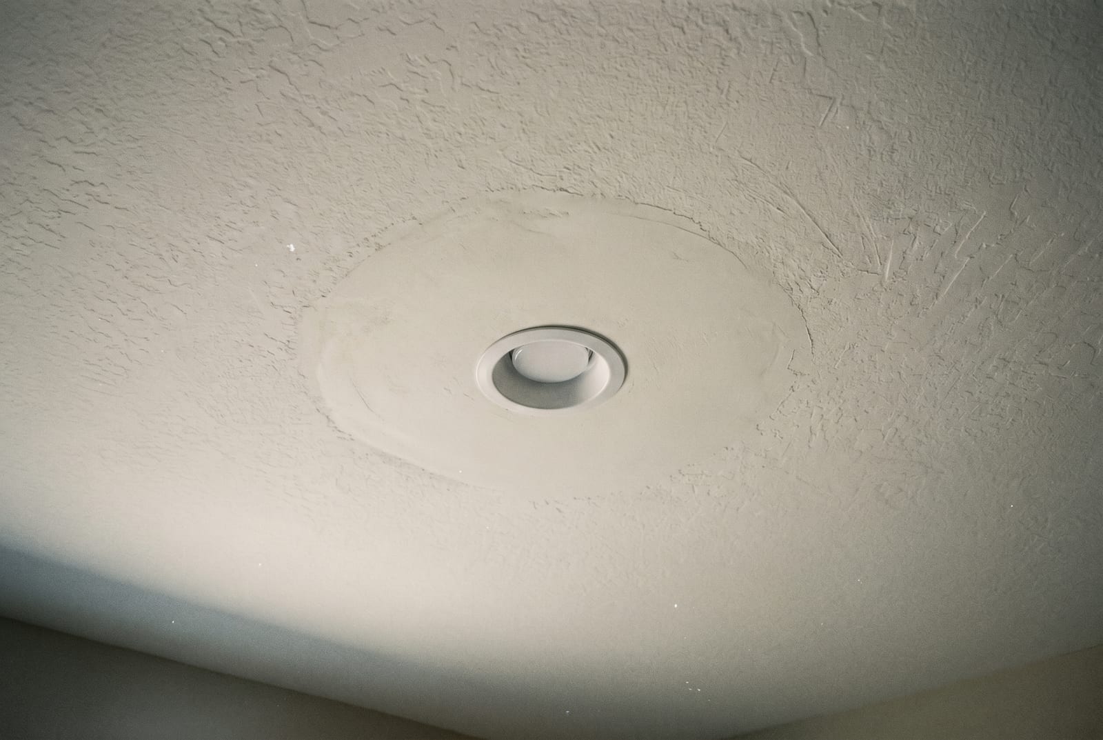 Ceiling texture by Xclusive Contracting in Chandler, AZ